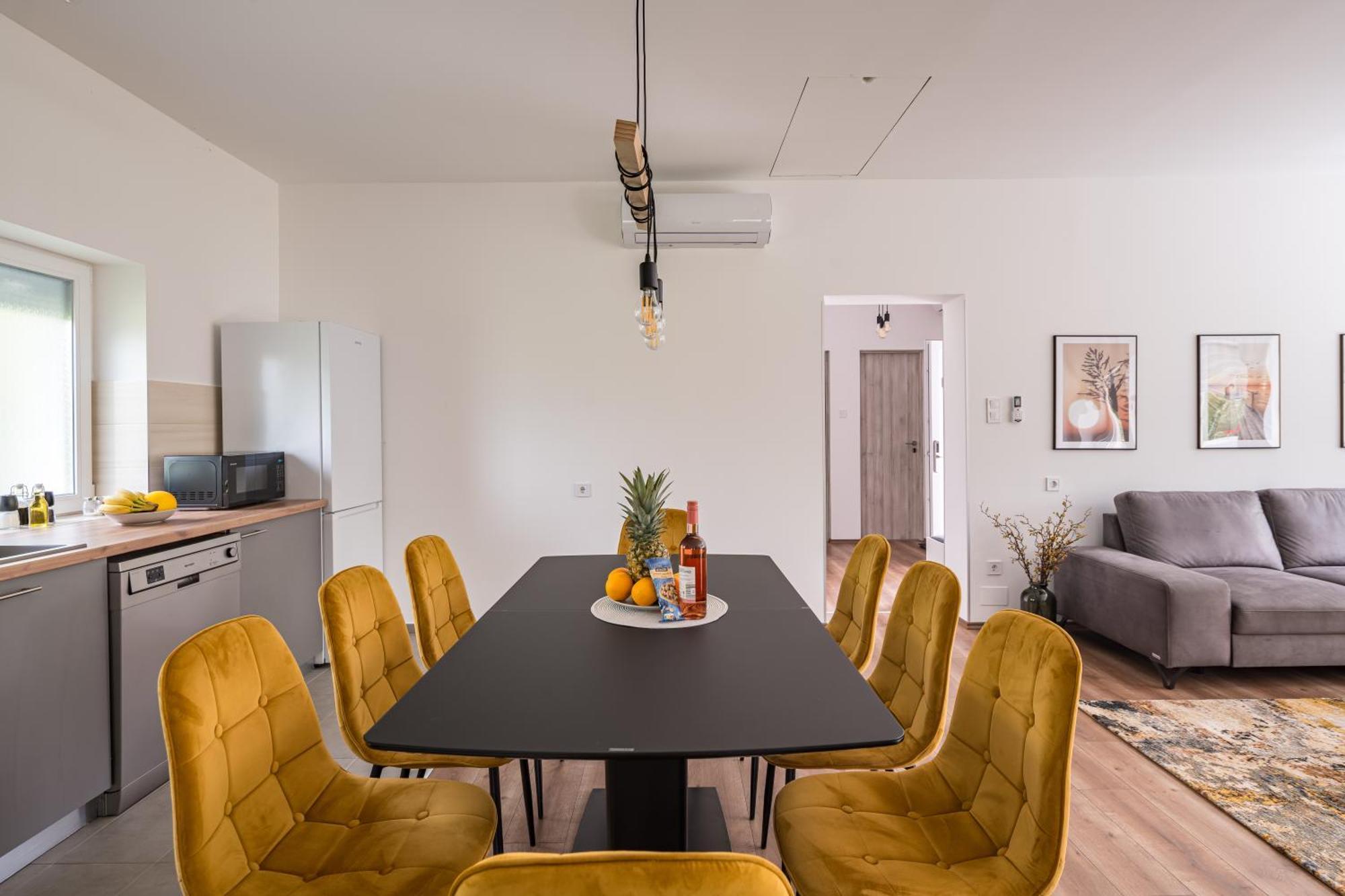 Balatonic Lemon Apartmanhaz Siófok Esterno foto